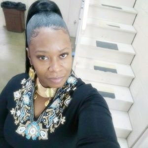 Meet your Posher, Joann